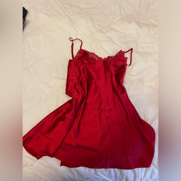 Victorias Secret Red Slip - Picture 3 of 3